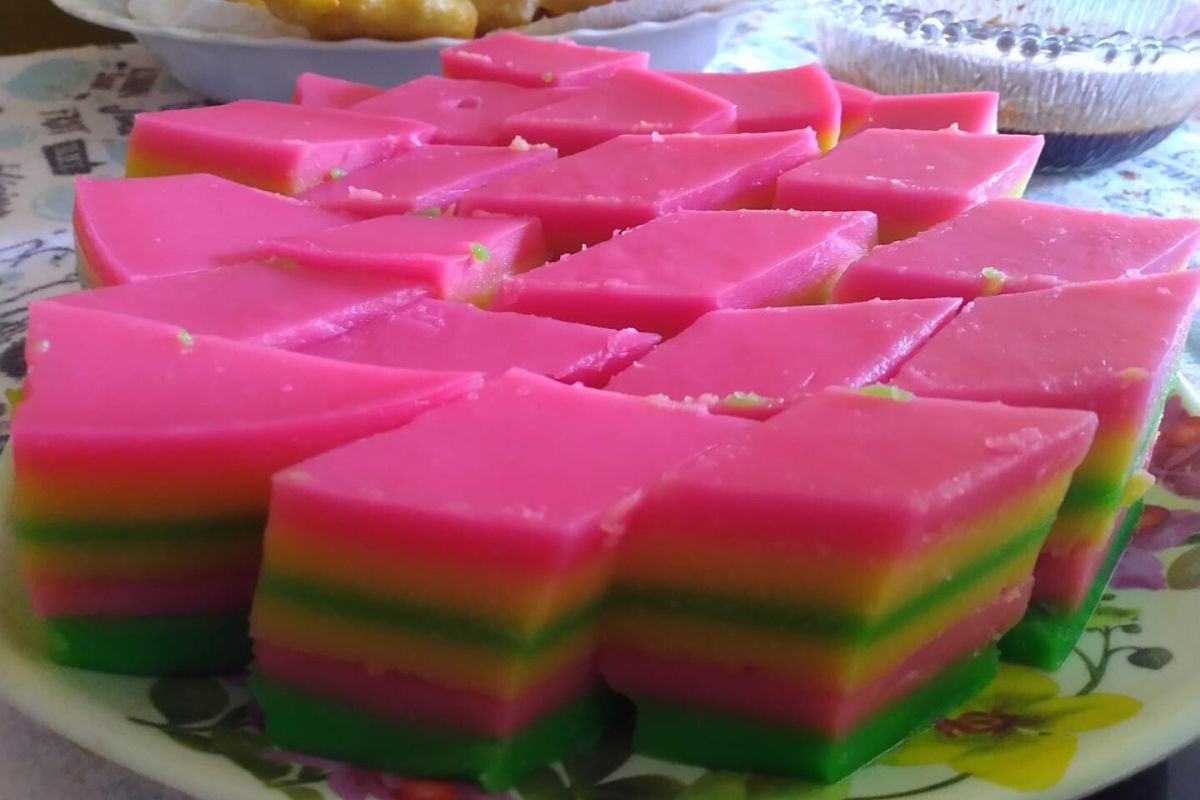 Jom Buat Kuih Lapis Untuk Berbuka Puasa Hari Ini