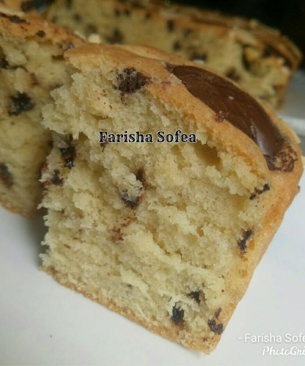 Kek Congo Bars… Kek Lembut Gebu Tabur Aje Badam & Coklat Coin Atasnya.