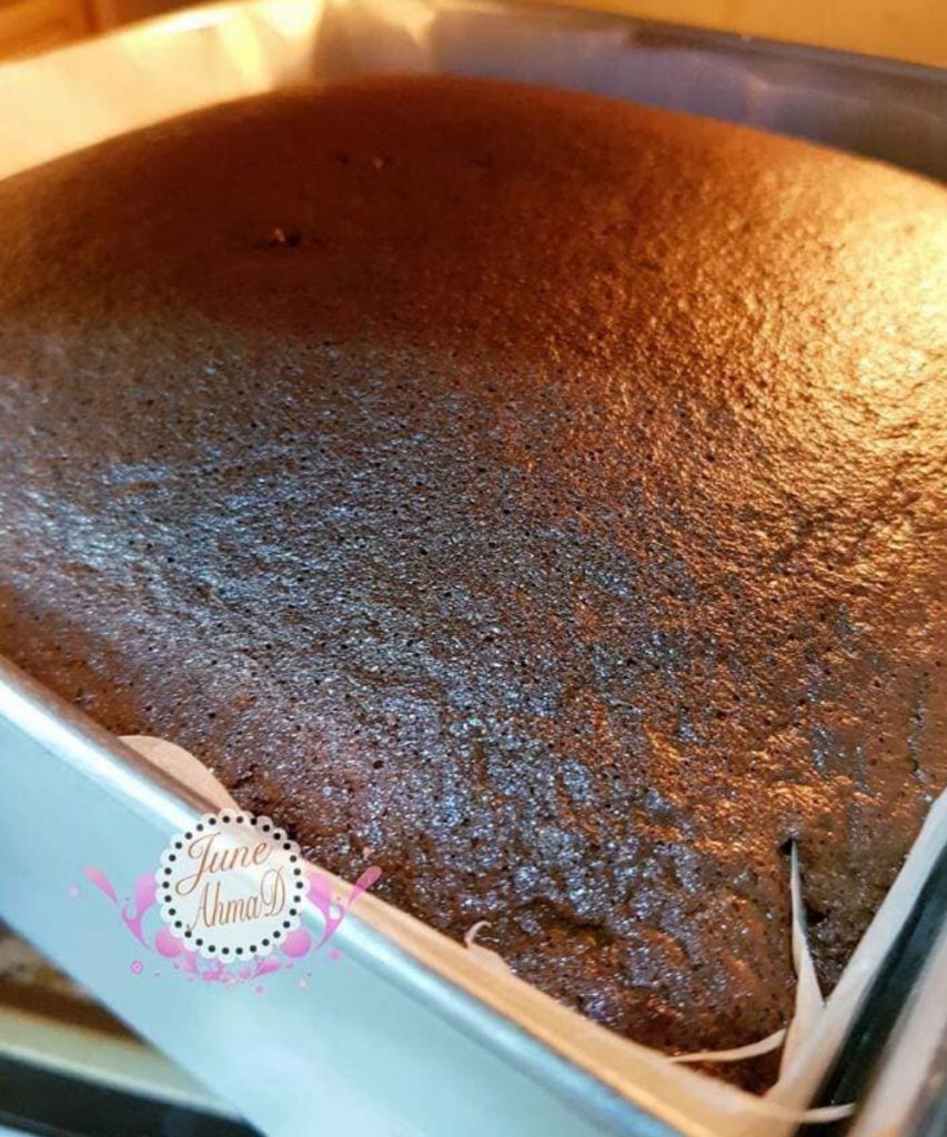 Kek Coklat Lembab, Sudah Pasti Gebu & Sedap
