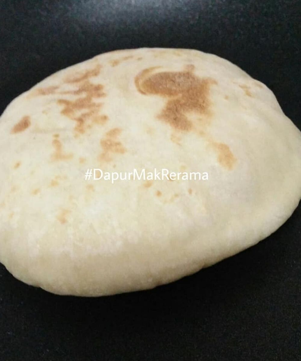 Langkah Demi Langkah Buat Roti Naan Keju, Guna Mozarella Sedap.