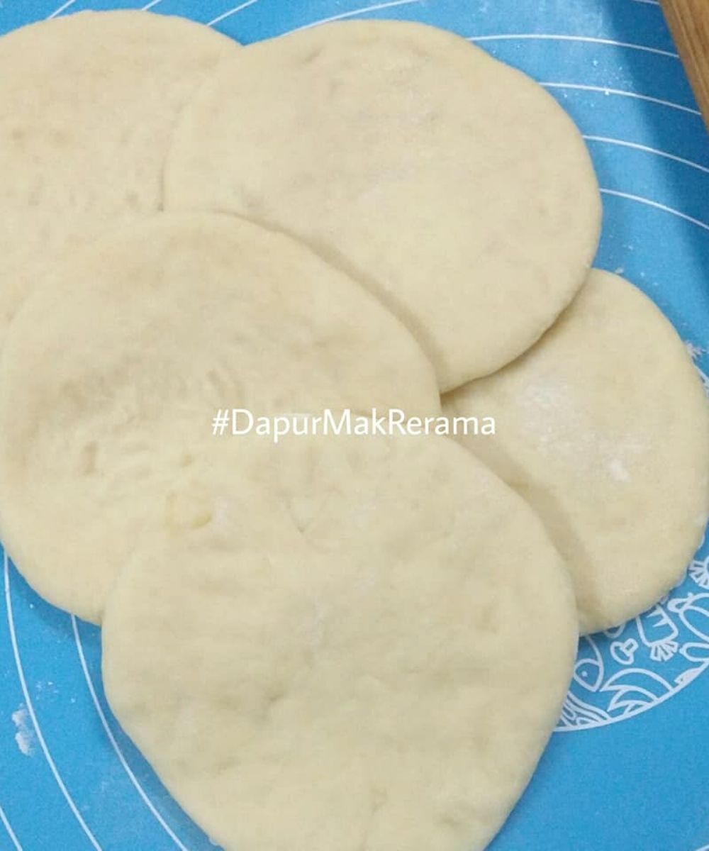 Langkah Demi Langkah Buat Roti Naan Keju, Guna Mozarella Sedap.