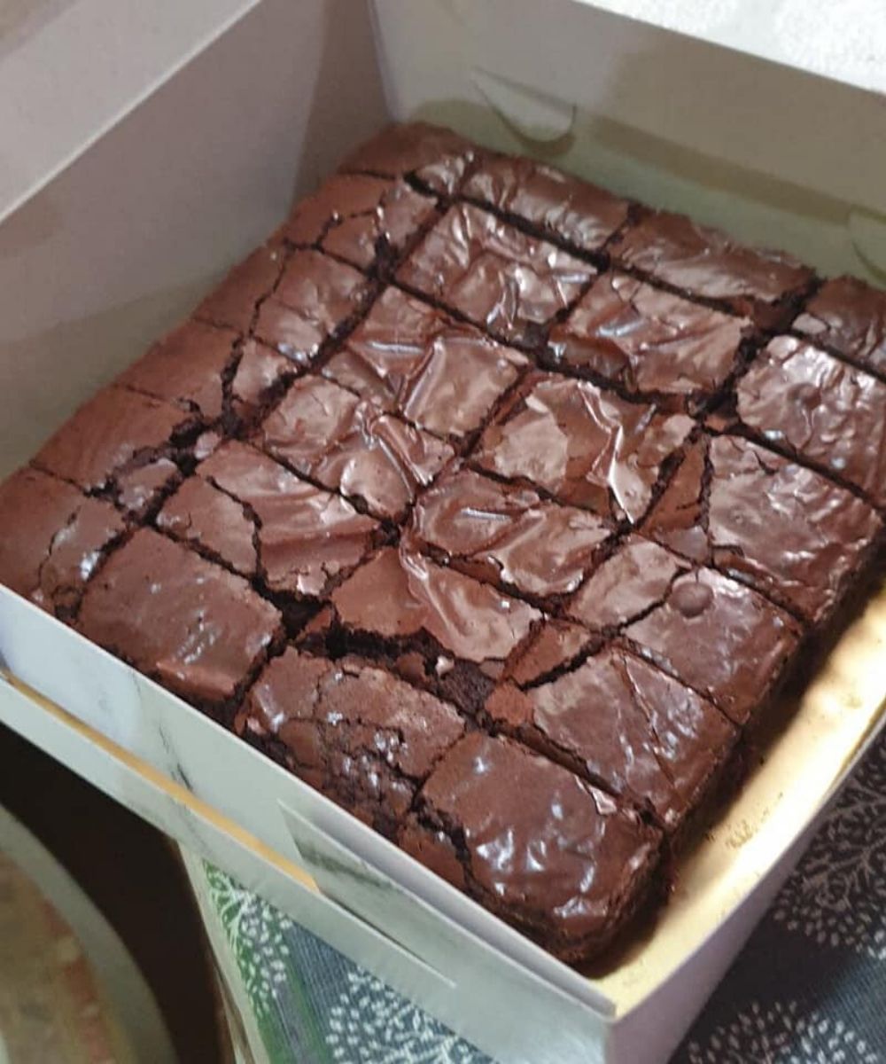 Home Baker Ini Tunjuk Langkah Buat Brownies Meletop. Resipi Dia Buat Berniaga.