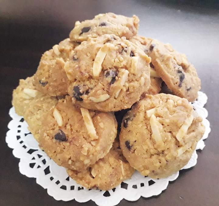 Resipi Biskut Honey Nestum Almond Cookies Crunch