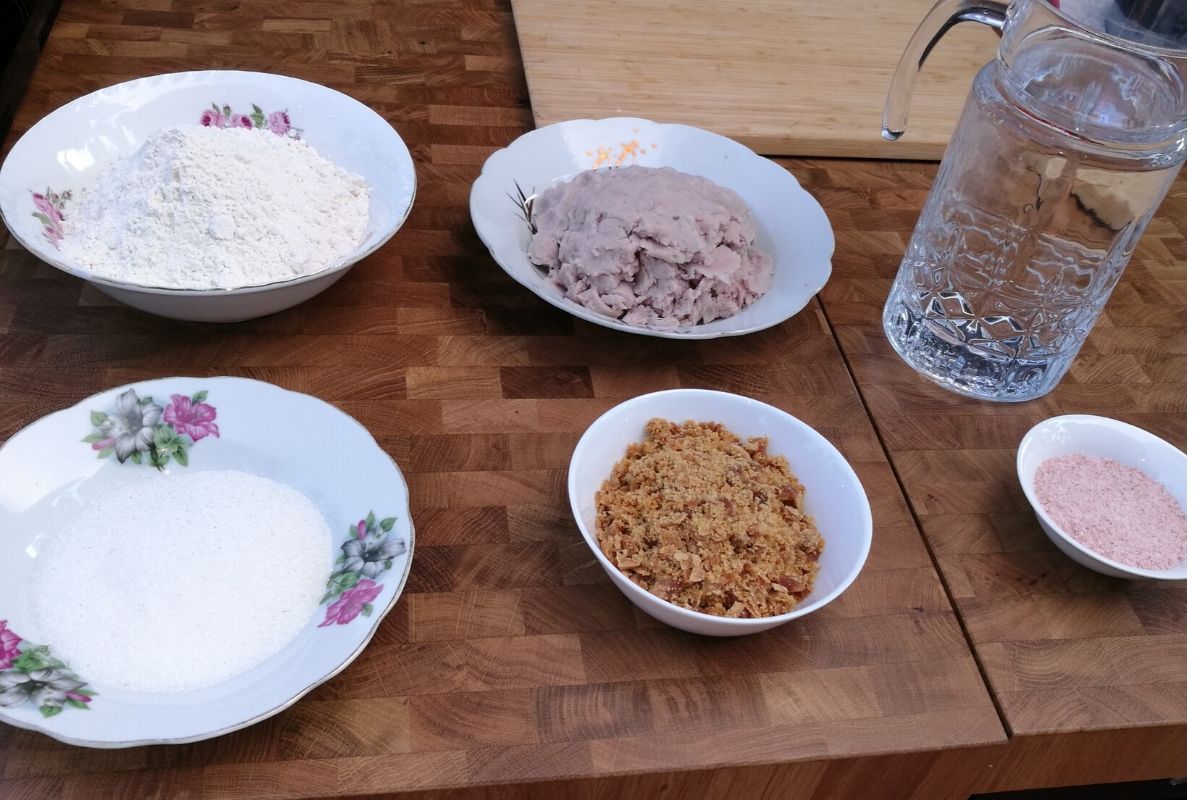 Didie Alias Kongsi Masakan Warisan Asam Pedas Daging Tetel Mak Kiah & Keria Keladi Gula Melaka Mummy