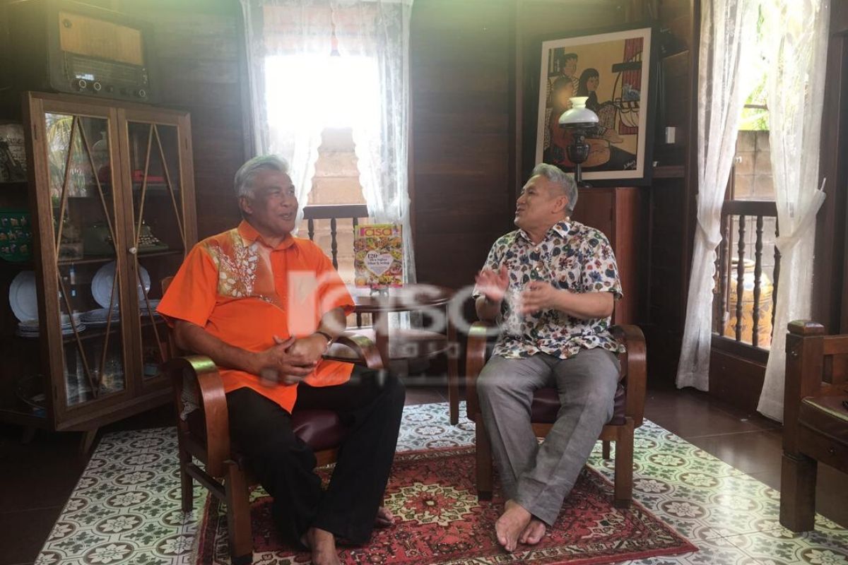 Nasi Lemak Sambal Tumis Sotong Kering Dan Cucur Udang Kesukaan Dato’ Jalaluddin Hassan