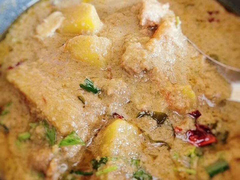 Berselera Makan Dengan Kurma Ayam Tumis Darat