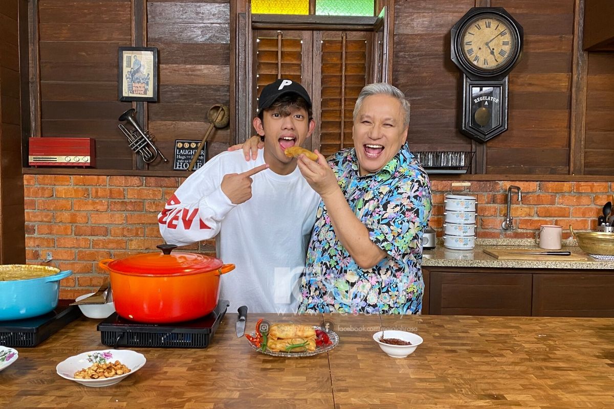 Ismail Izzani Masak Nasi Minyak, Kurma Ayam Dan Popia Sambal Dengan Chef Wan,  Mesranya ‘Cucu’ & ‘Atuk’