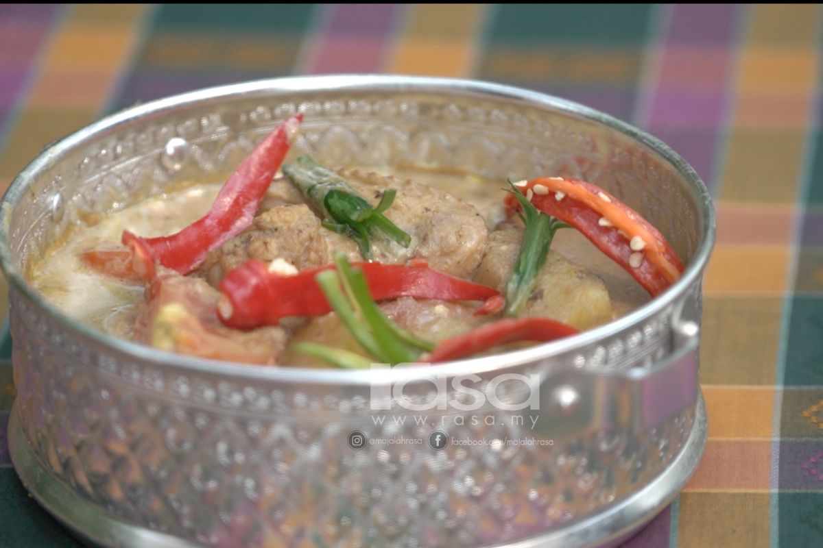 Ismail Izzani Masak Nasi Minyak, Kurma Ayam Dan Popia Sambal Dengan Chef Wan,  Mesranya ‘Cucu’ & ‘Atuk’