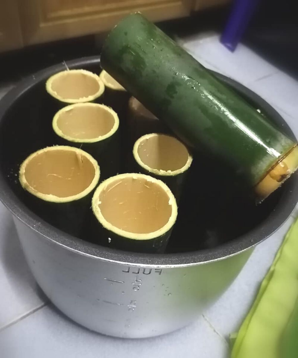 Rozaini Masak Lemang Guna Pressure Cooker. Guna Buluh Betul dan Cepat DiMasak .