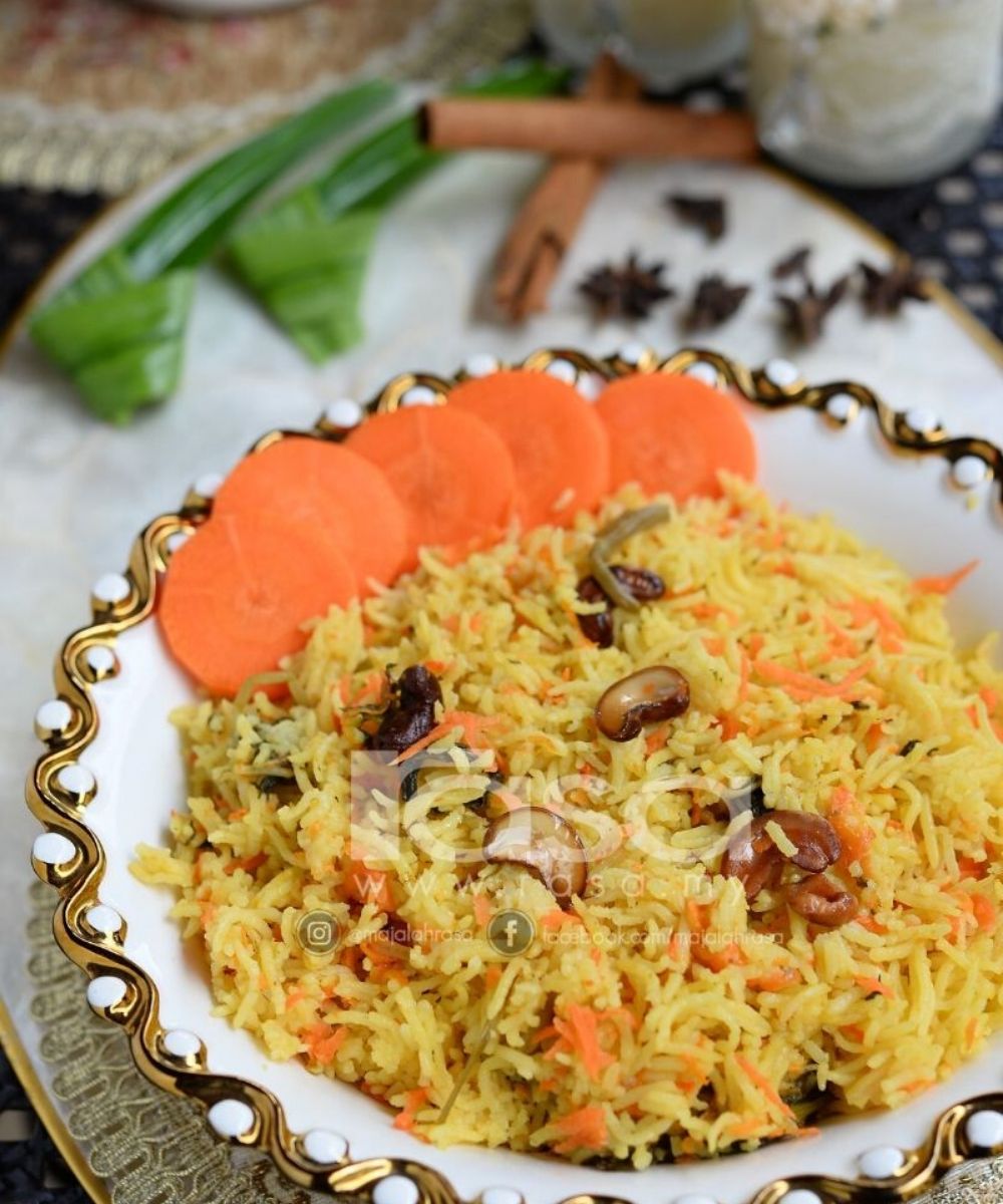 Set Nasi Karot Bersama Opor Daging. Licin DiMakan Di Hari Lebaran