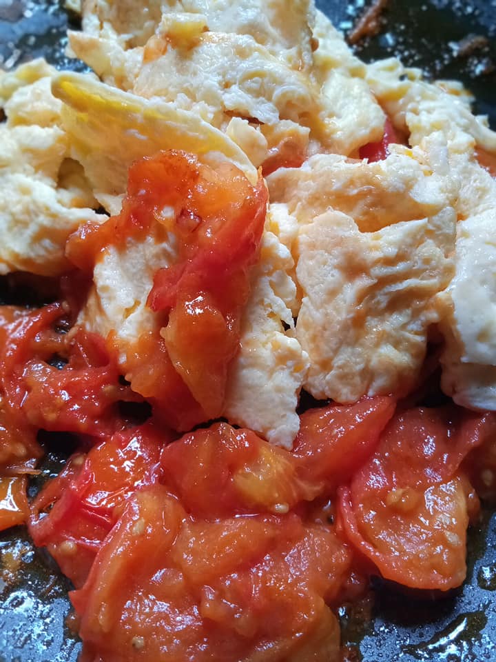 Cara Masak Telur Tomato Yang Sedap & Tak Guna Banyak Bahan.