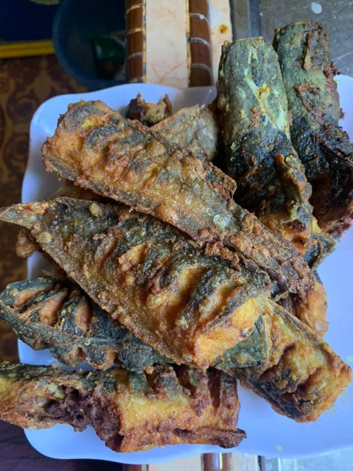 Tip Goreng Ikan Keli Agar Tak Melekat Pada Kuali