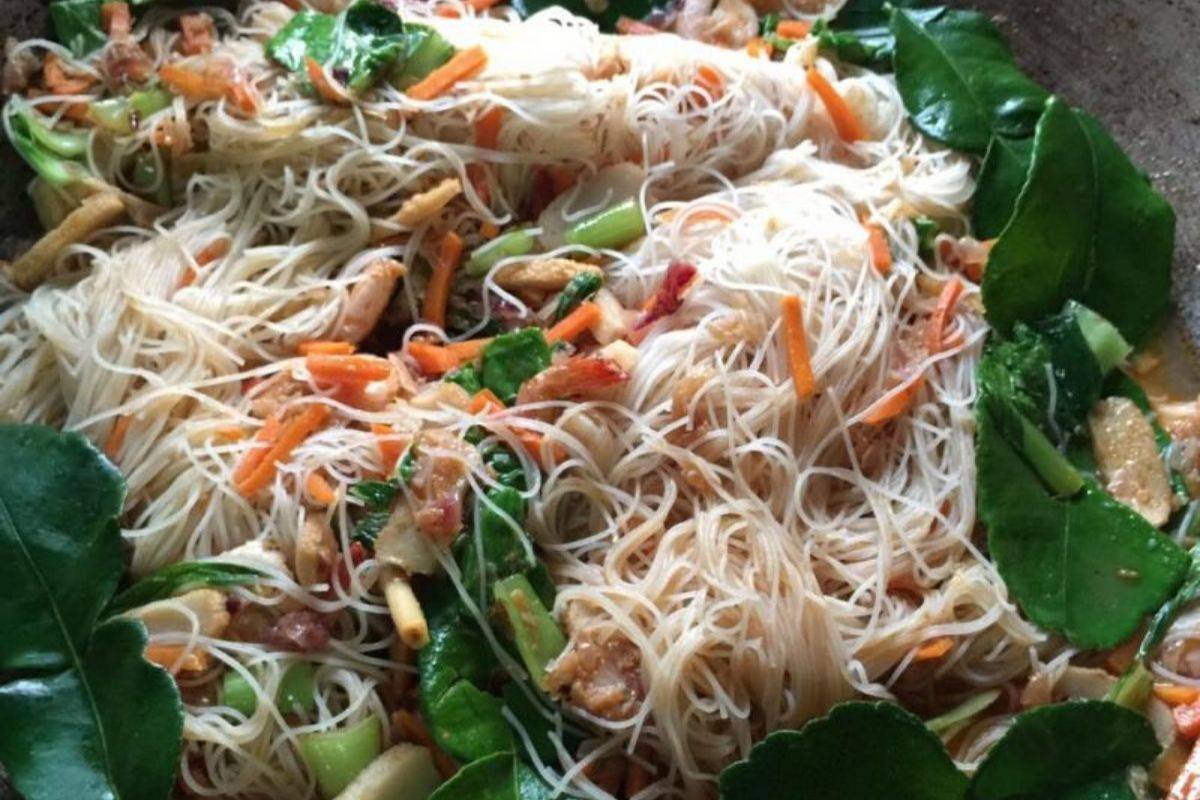 Bihun Goreng Tom Yam Ikut Aje Langkah ini, 15 Minit Dah Siap