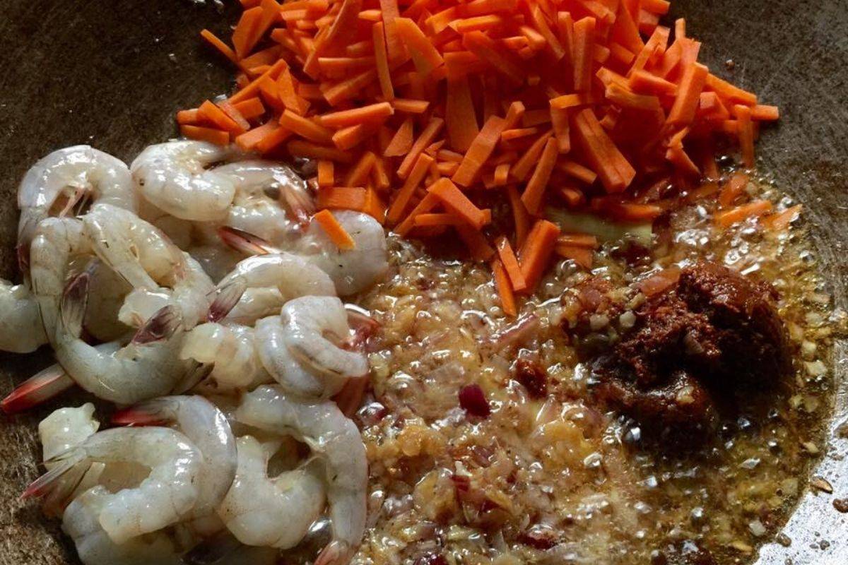 Bihun Goreng Tom Yam Ikut Aje Langkah ini, 15 Minit Dah Siap