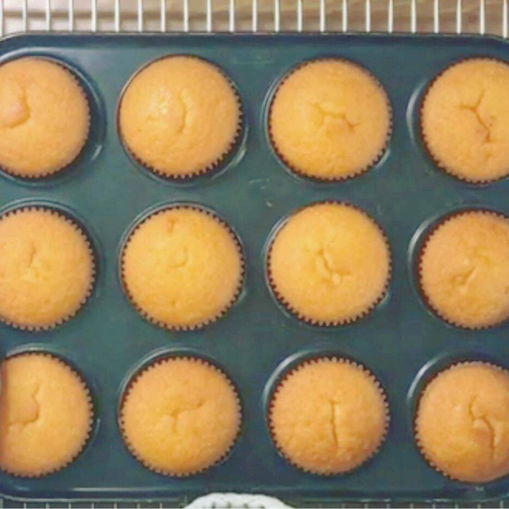 Muffin Sunquick Gebu Mudah DiBuat. Anak-anak Pun Boleh Bantu.