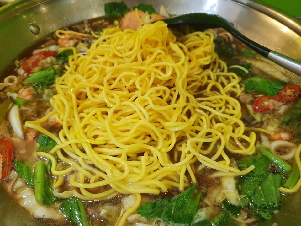 Rahsia Buat Kuah Mi Hailam Yang Sedap & Padu