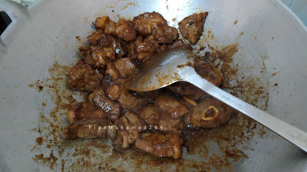 Sedapnya Kambing Goreng Sos Lada Hitam Hingga Menusuk Ke Hati