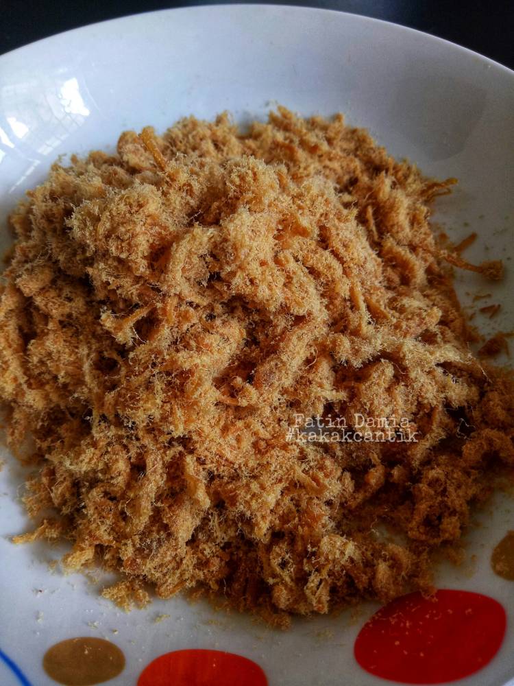 Chicken Floss Bun Yang Lembut & Sedap