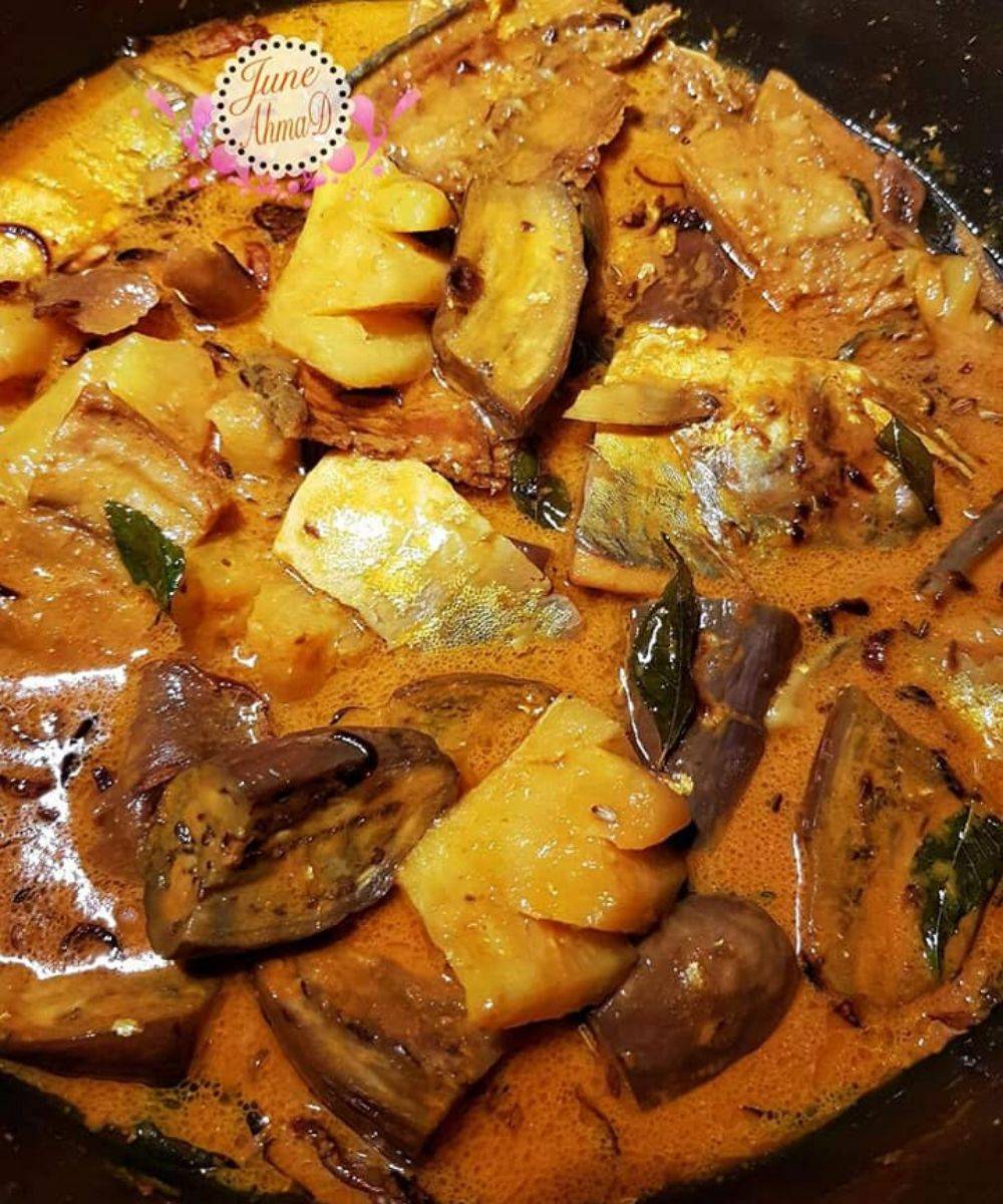 Gulai Ikan Talang Kering Tumis Darat, Memang Popular Di Sebelah Utara.