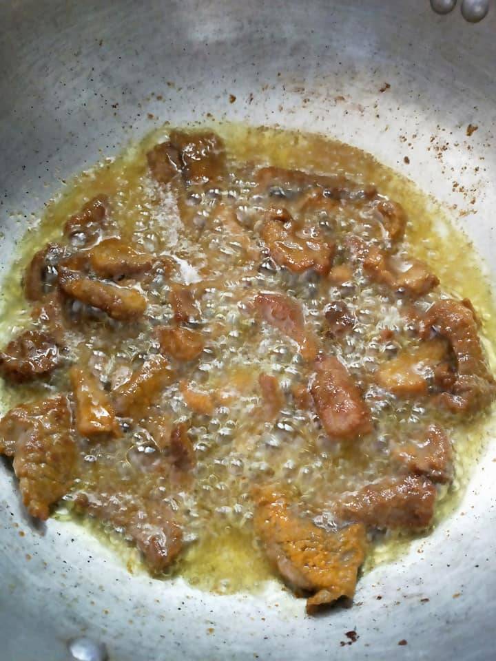 Tip Masak Daging Goreng Kunyit Yang Lembut & Tidak Liat