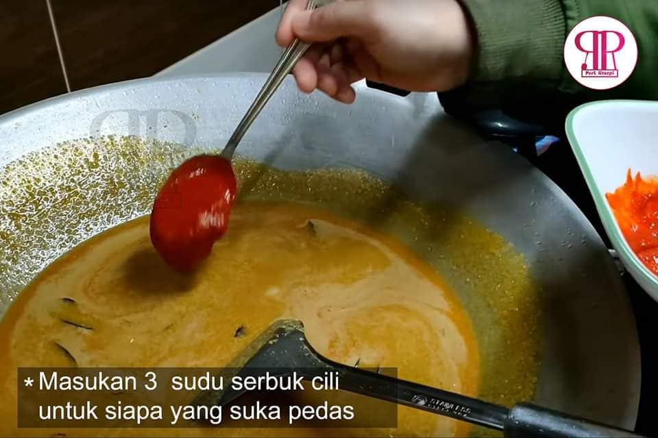 Cara Buat Mi Kari Simple & Super Sedap. Ikut Step By Step Ini Pasti Menjadi