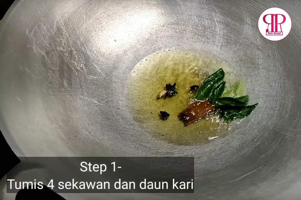 Cara Buat Mi Kari Simple &#038; Super Sedap. Ikut Step By Step Ini Pasti Menjadi