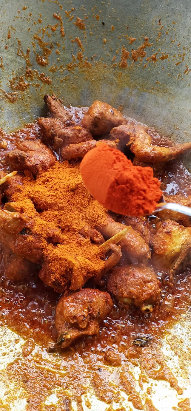 Ayam Vanggey, Sedapnya Hingga Menjilat Jari