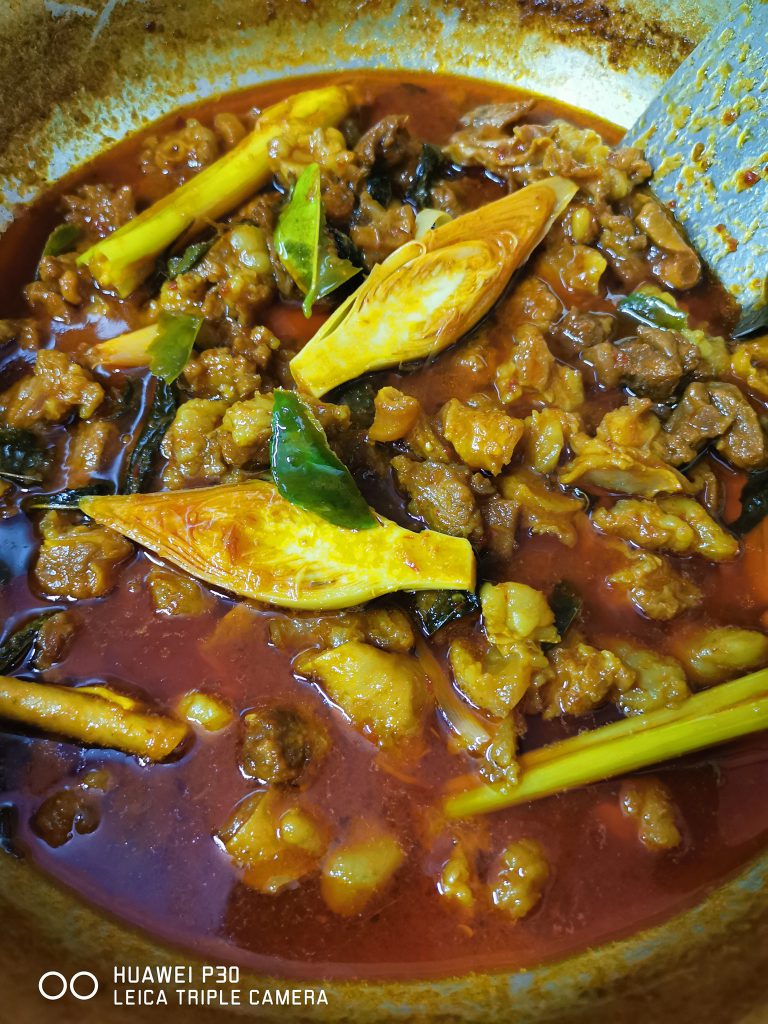 Resipi Asam Pedas Daging Campur Tetel Yang Sedap & Enak