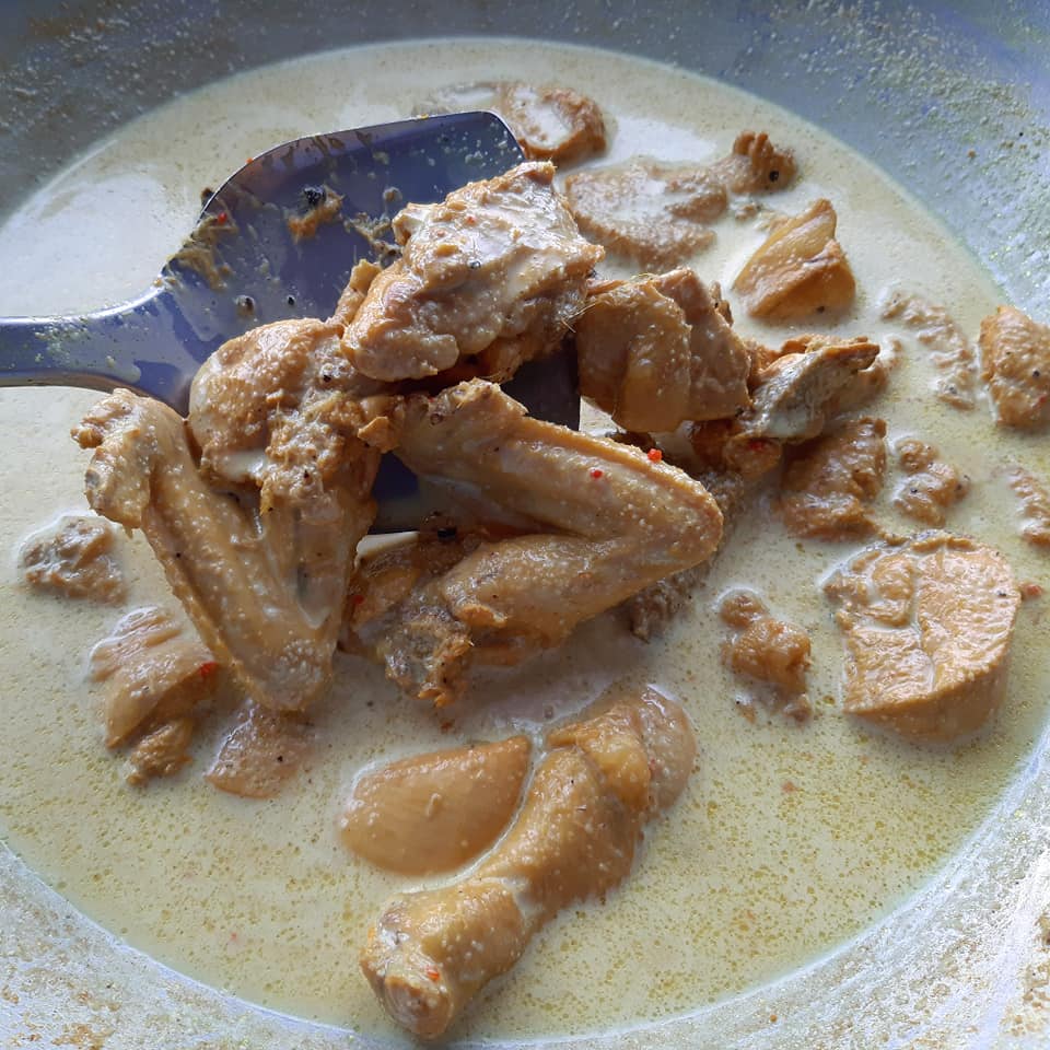 Rendang Ayam Style Negeri Sembilan, Siap Ada Pegaga Tau