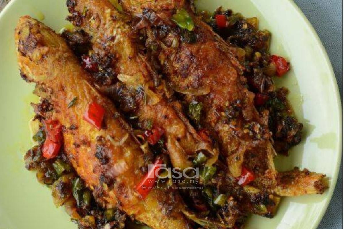 Ikan Kerisi dan Ikan Bilis Besar, Sedap Dimasak Goreng Cili Padi