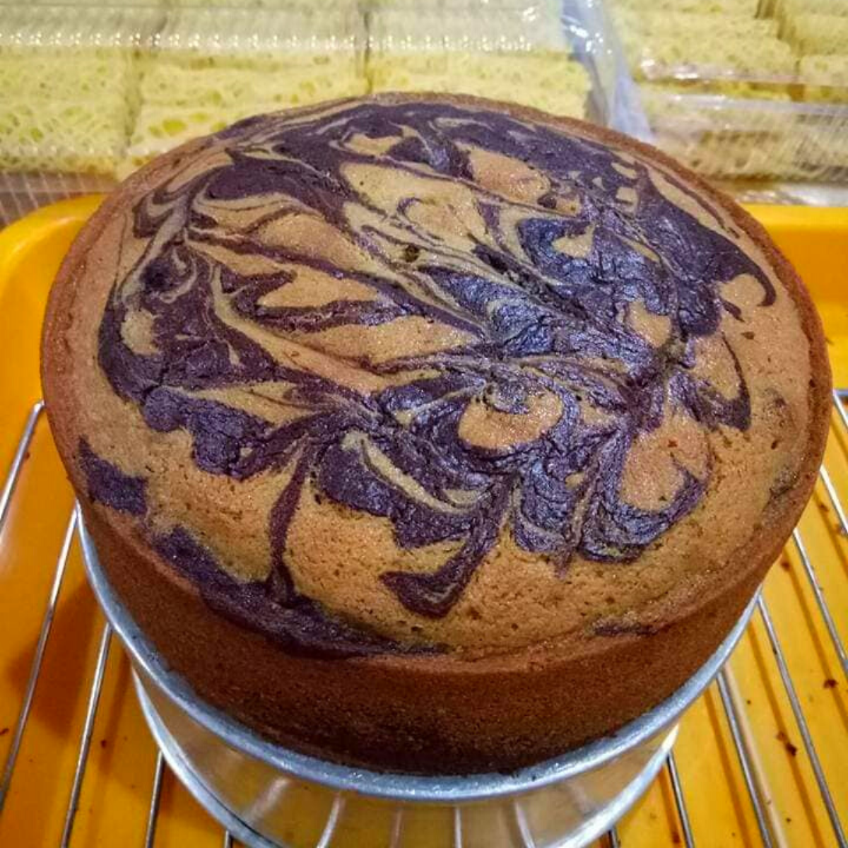 Resipi Kek Marble Moist Sedap. Sukatan Dalam Gram & Cawan.