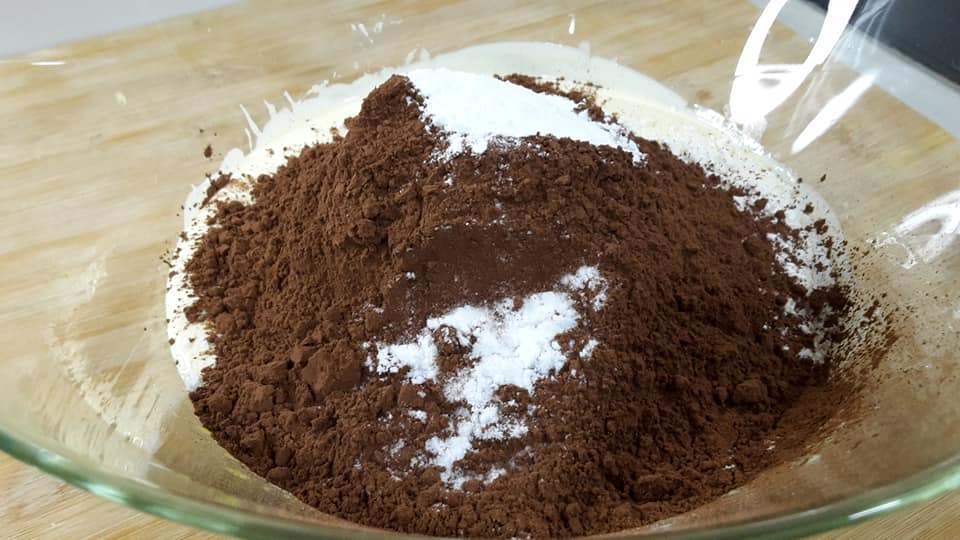 Resipi Kek Ribut Viral Penuh Limpahan Coklat. Memang Sedap!