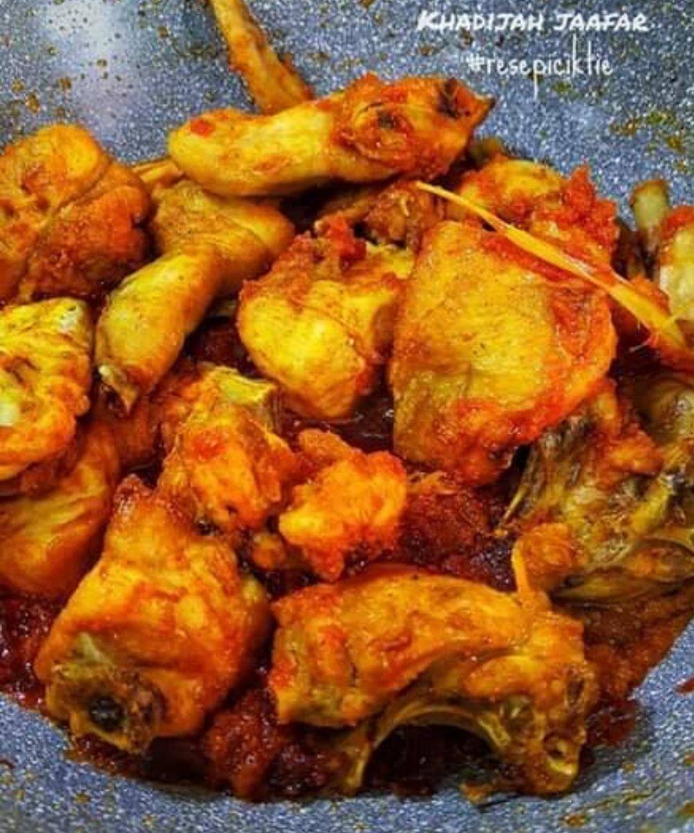 Ayam Masak Serai, Semerbak Mewangi Rasanya Pun Sedap