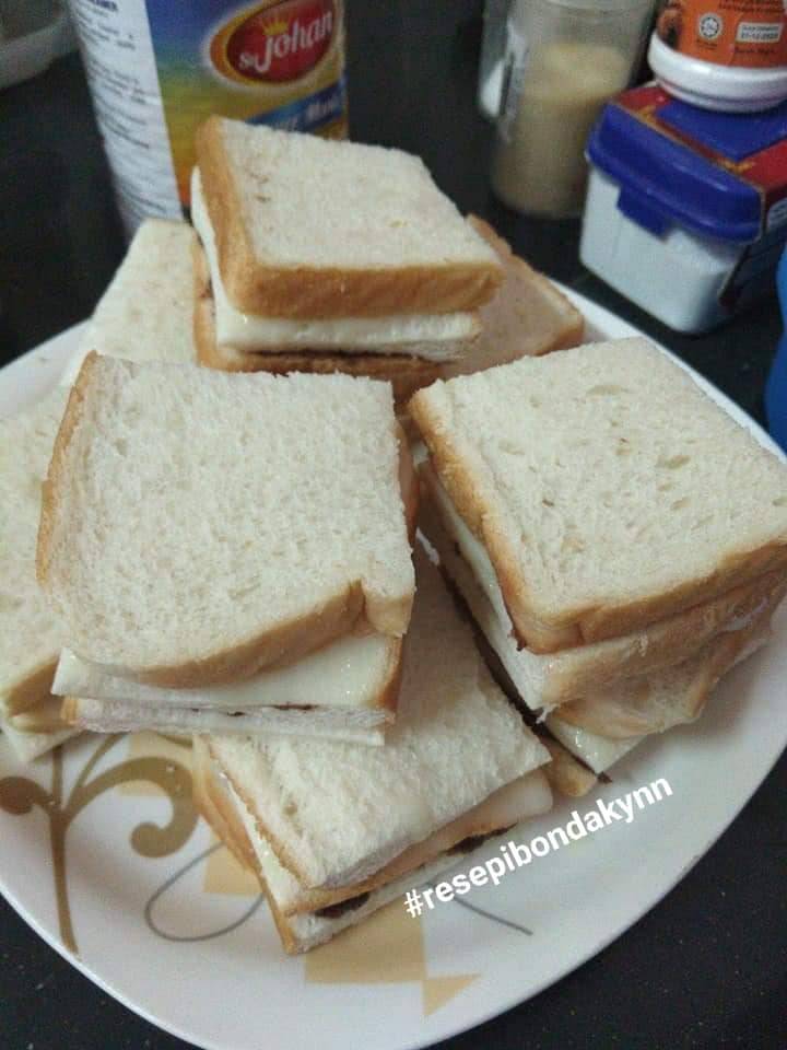 Roti Telur Bersama Jem Coklat, Minum Petang Yang Cukup Sempurna