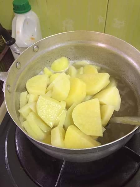 Cucur Kentang Hanya Guna 3 Bahan. Mudah & Sedap