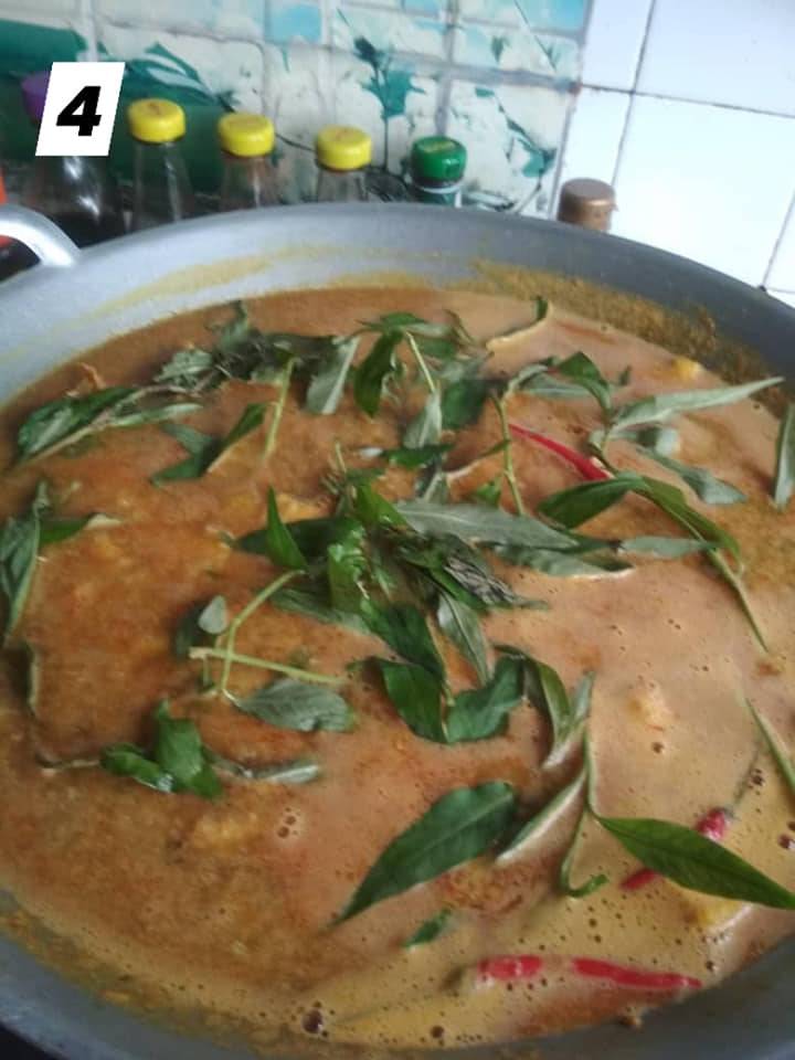 Laksa Cina Dengan Kelainan Rasa Pada Kuahnya