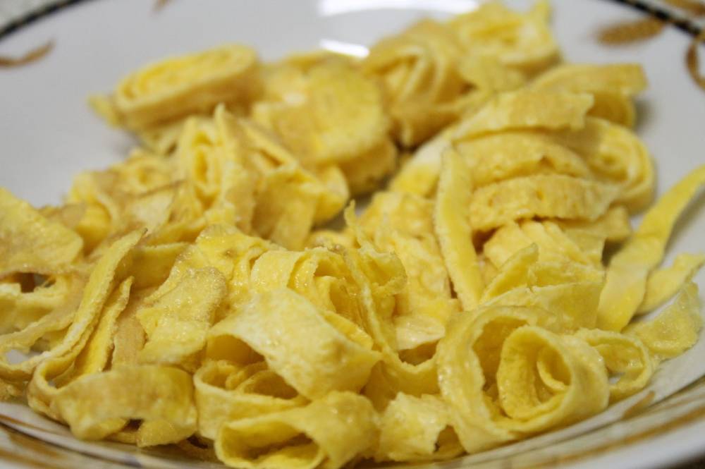 Cara Mudah Buat Telur Dadar Yang Sedap, Nipis & Cantik