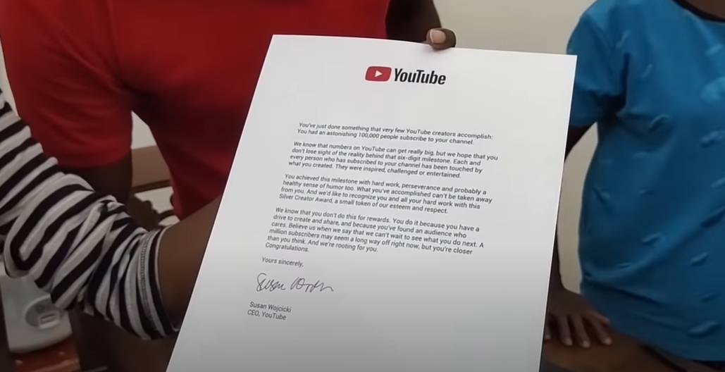 Sugu Pavithra Terima Anugerah ‘Silver Play Button’ Daripada YouTube