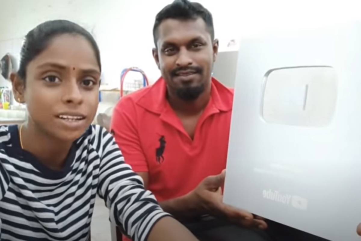 Sugu Pavithra Terima Anugerah ‘Silver Play Button’ Daripada YouTube