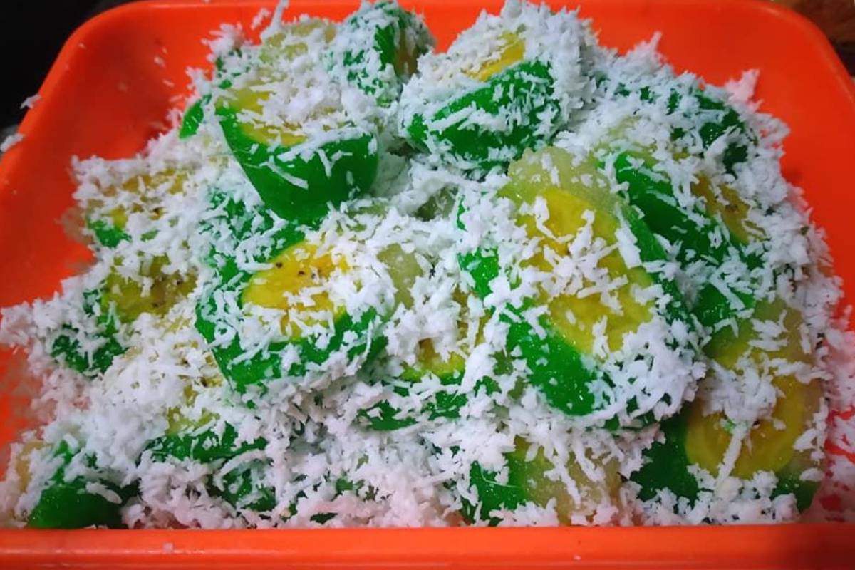 Cara Buat Kuih Lepat Inti Pisang Yang Lembut & Sedap