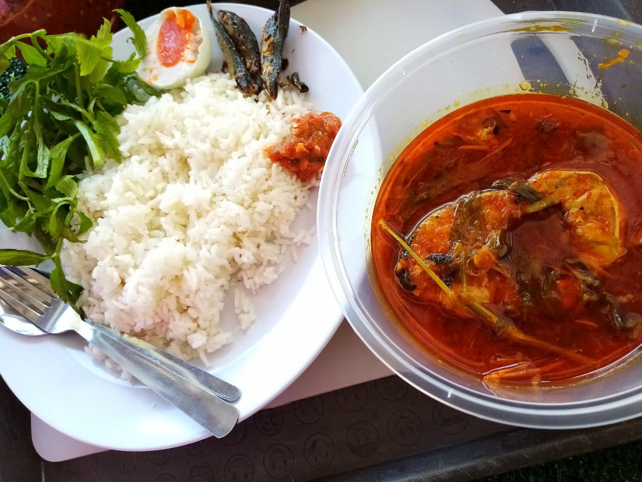 Asam Pedas Terbaik Hanya Di Gerai Skye Assam Pedas, Kinrara Uptown