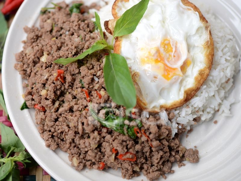 Patutlah Sedap Phad Kra Pao Daging Ni, Daun Selasih Penyedap Masakan