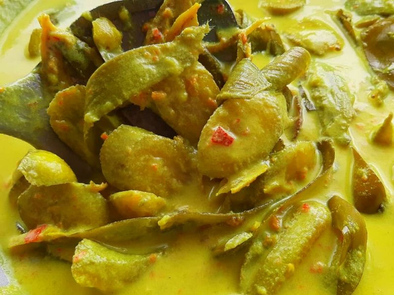 Pisang Muda Masak Lemak Cili Api Campur Bilis &#038; Tempoyak Memang Tiada Tandingan