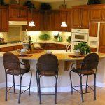 Tip Pilih Material Permukaan Meja Dapur