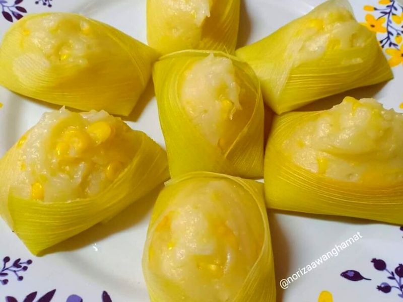 Lepat Jagung Lemak Manis Secukup Rasa