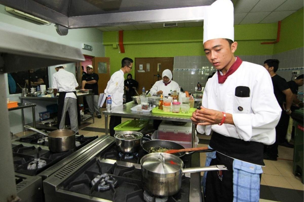 Kulinari komuniti sijil kolej Diploma Seni