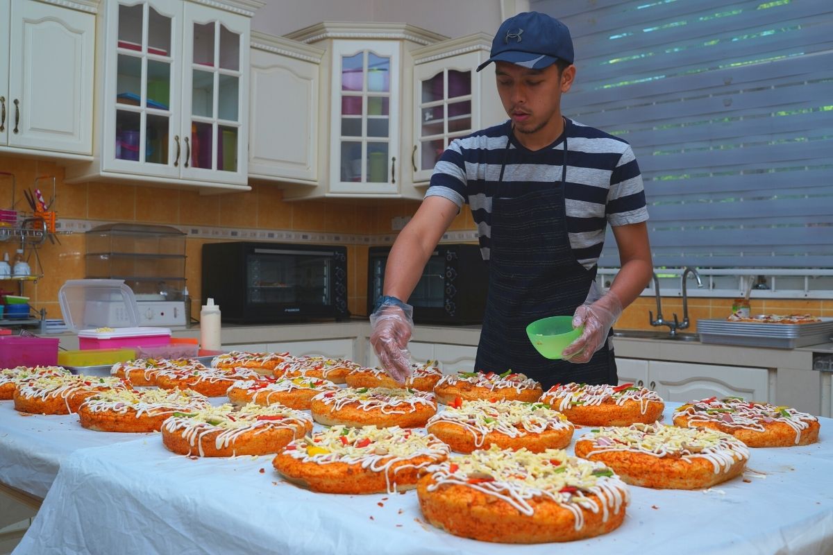 Pizza Special Hanya 20 Ringgit! Abe Pizza Kini Makin Dikenali.