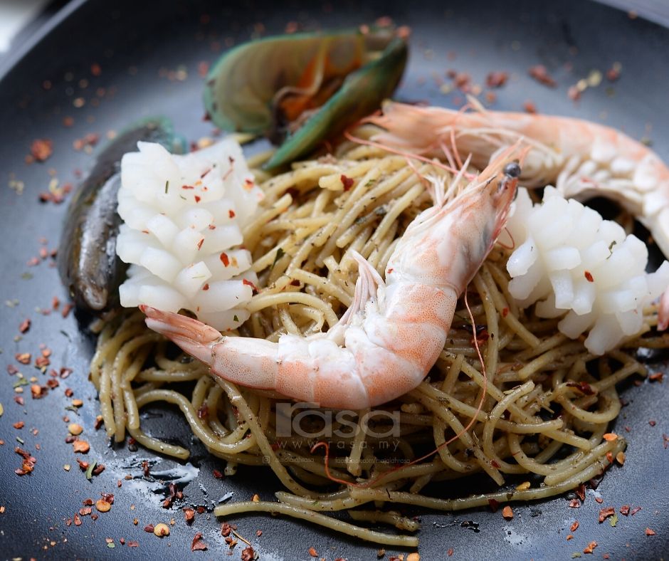 Pithouz Shah Alam Hidang Makanan Barat Yang Luar Biasa Sedap