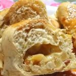 Roti Bawang Berinti, Sedap Dimakan Waktu Petang