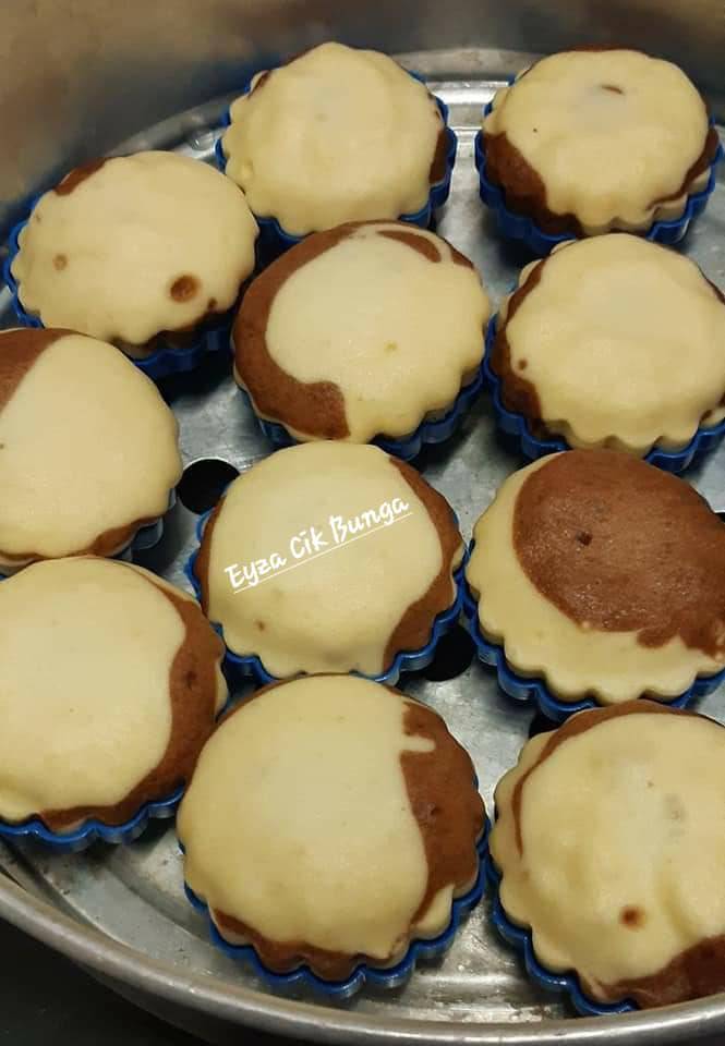 Resipi Apam Milo 4 Bahan. Menu Simple Untuk Minum Petang